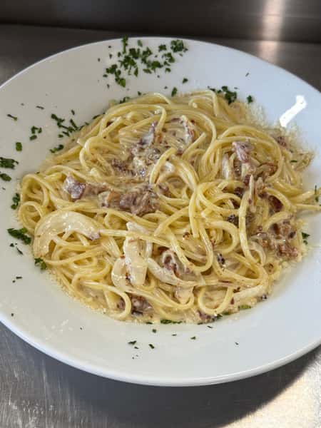 Linguini Carbonara