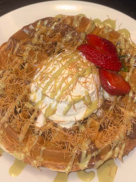 Dubai Chocolate Waffle