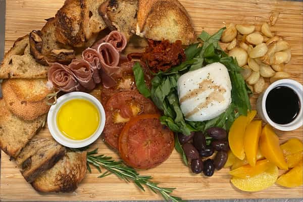 BURRATA BOARD