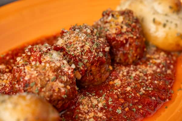 Meatballs & Marinara