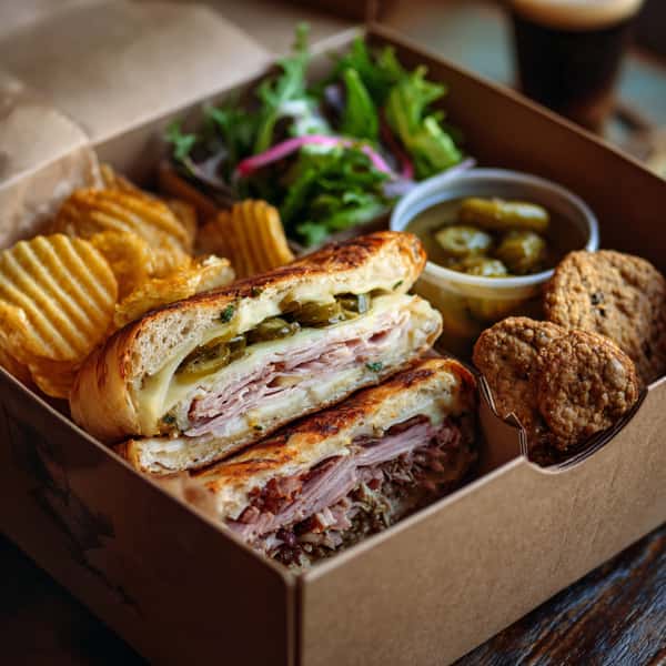 Cubano Lunch Box