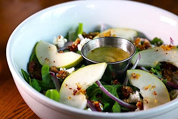 Pear & Arugula Salad