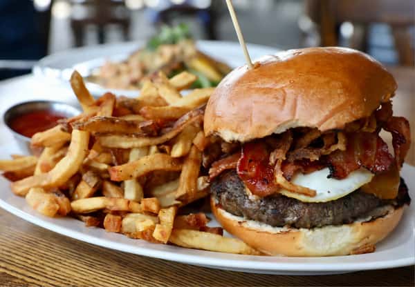 PITMASTER'S BURGER