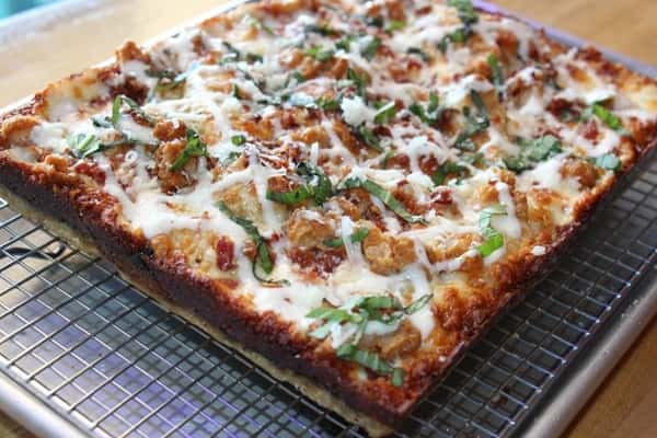 14" Detroit Style Bacon Chicken Ranch