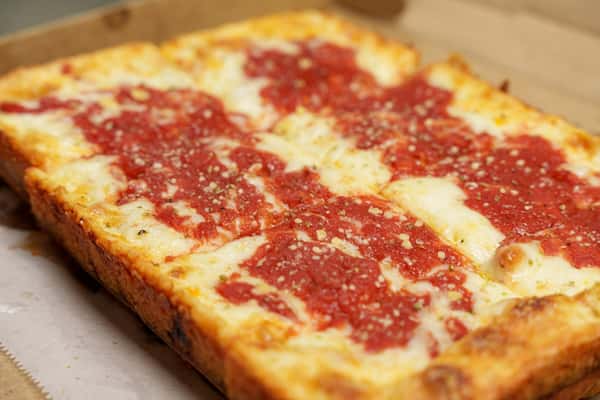 14" Detroit Style Plain Cheese