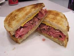 Roast Beef Deli Sandwich