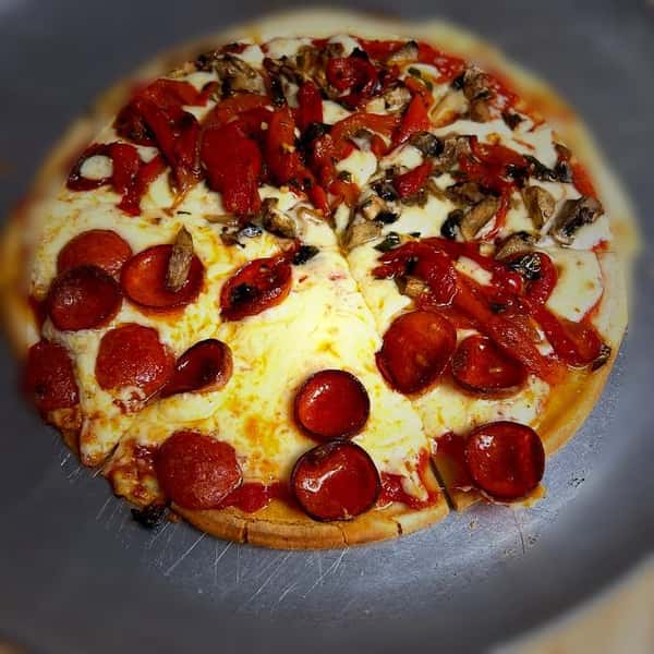 10" Gluten Free Cheese Pizza