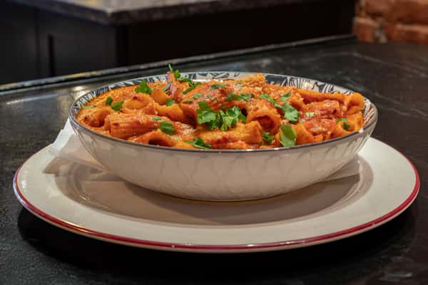 Rigatoni with Spicy Meat Sauce