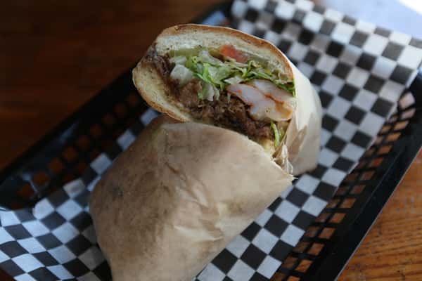 Surf & Turf Po'Boy