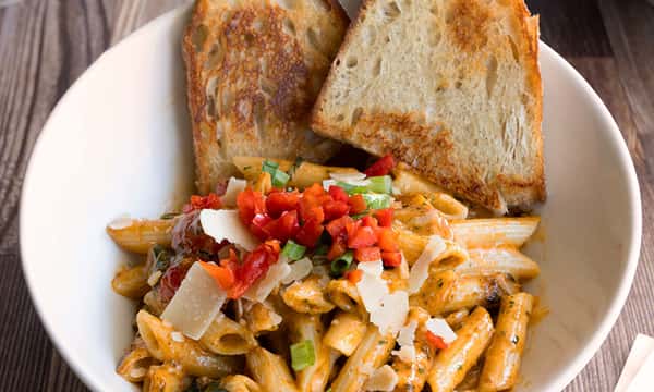 Vegan Red Curry Mac