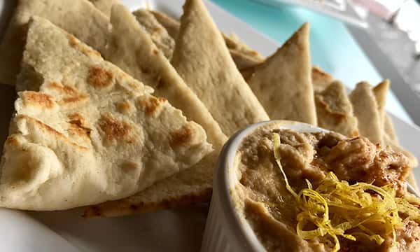 Pita & Hummus
