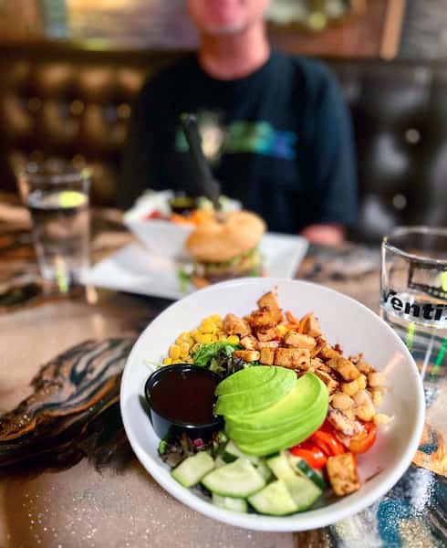Good Earth Salad