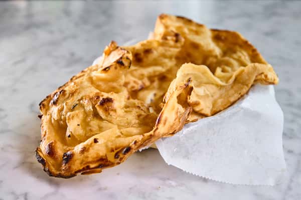 Crispy Laccha Butter Naan
