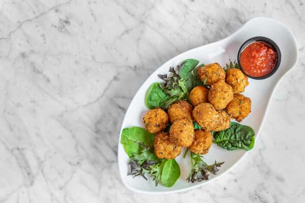 Mary's Mac Balls
