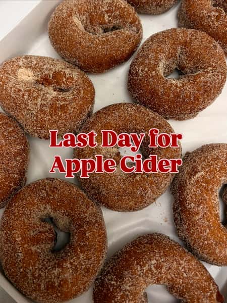 Today is your last chance to enjoy our apple cider donuts! 🍎🍩 Get them before they’re gone! 

#newberrycafeandbakery #BelAirMD #HarfordCounty #AppleCider #LocalBakery