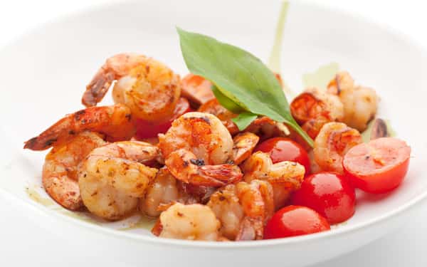 cajun shrimp and tomatoes with basil