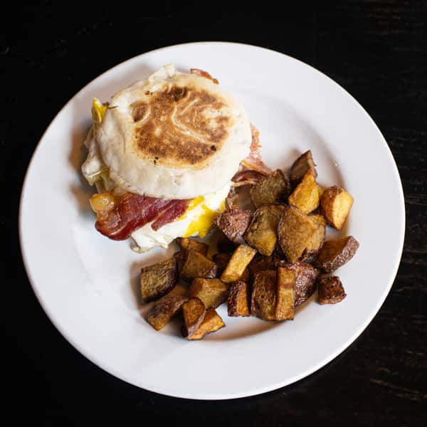 Classic Breakfast Sandwich
