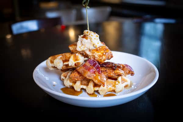 Chicken & Waffles