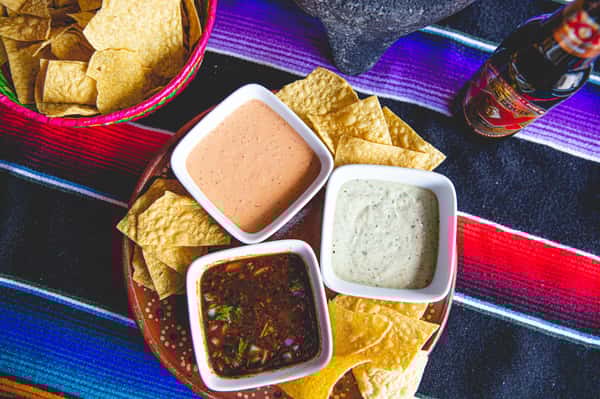 Trio de Salsas
