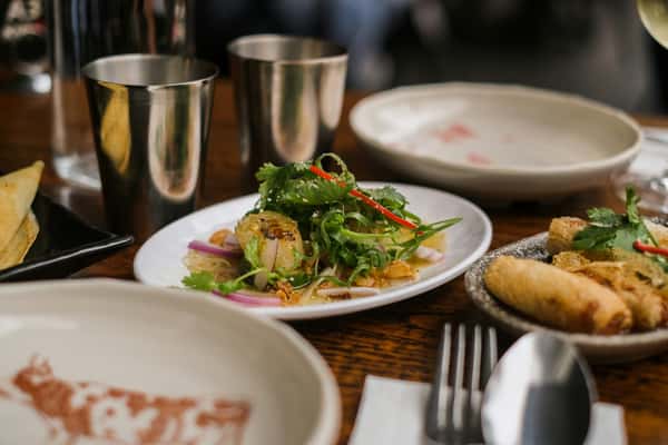 Fining dining environment with a well plated plate