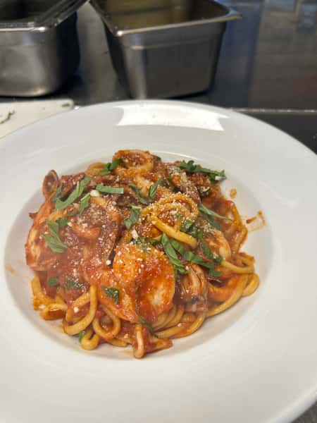Seafood + Arrabiatta (Spicy)