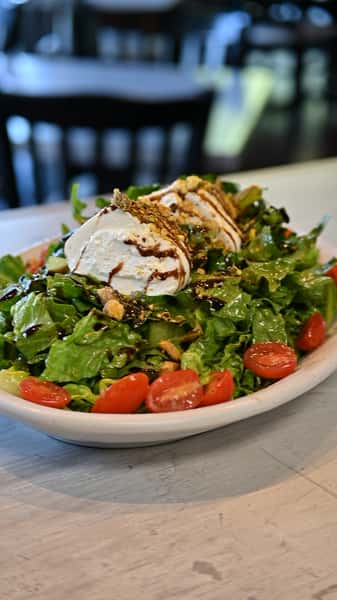 Arugula & Burrata Salad