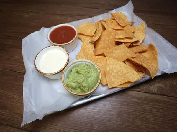 TRIO APP/CHIPS