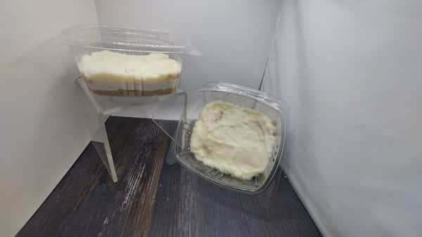 We have done it again! The most delicious Banana Pudding you will ever have! The best thing about it is it is also Sugar Free! Yes, Sugar Free and it doesn't skimp on all of the silky, sweet and delectable flavor. Add one onto your order today!