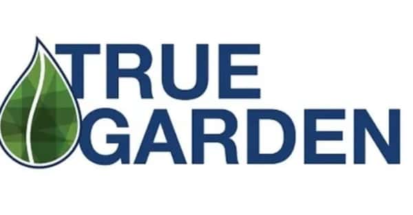 Saturdays start fresh with Local Spotlight: True Garden Partnership at Knuckle Sandwiches 🌿 Stop by at 10:00 AM to celebrate a local partnership rooted in year-round living greens, smarter growing, and seasonal inspiration. It's a great way to connect with the story behind ingredients you know and love 🥪
#KnuckleSandwiches #LocalSpotlight #TrueGarden #SustainableEats