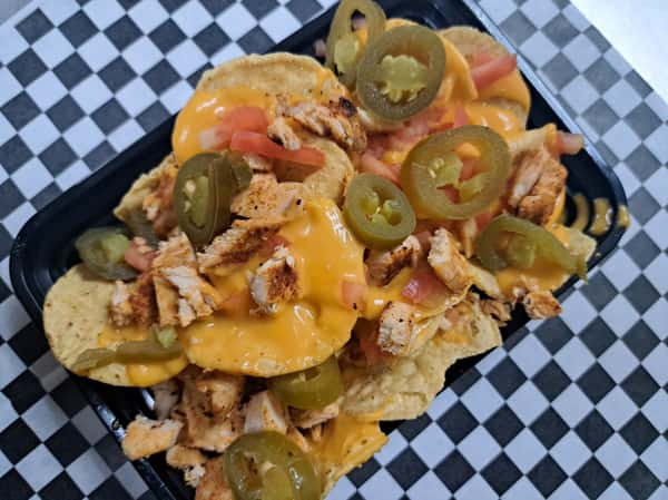 Nachos with Blackened Chicken