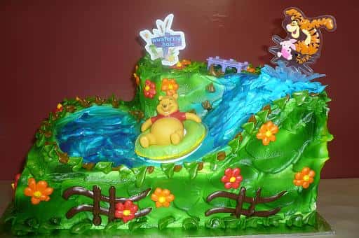 winnie the pooh birthday cake