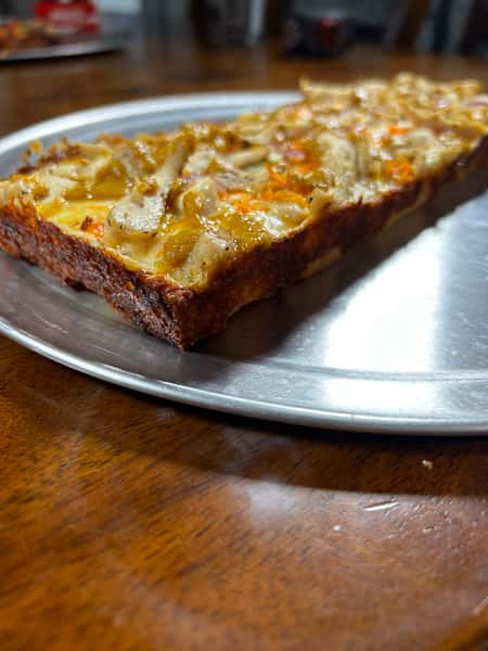 Pizza Savory Curry Chicken