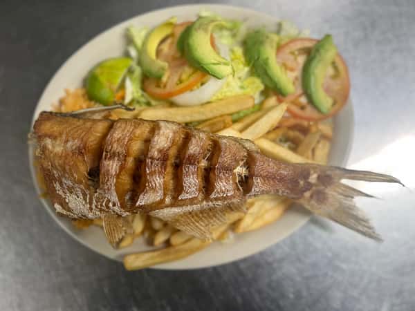 Pescado Frito | Fried Catfish