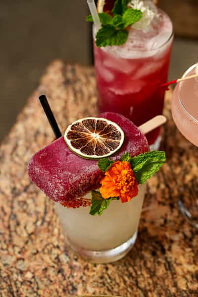 COCKTAIL