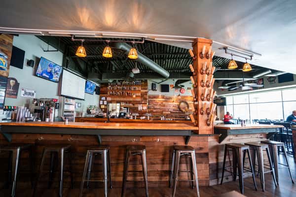 bar