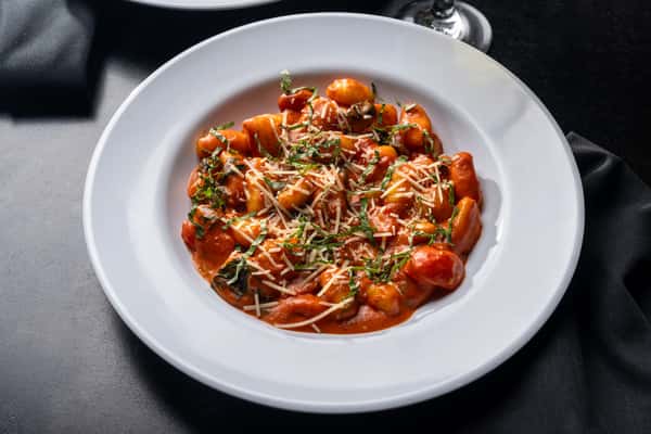 Creamy Tomato & Basil Gnocchi