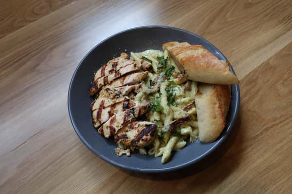 Chicken Pesto Pasta