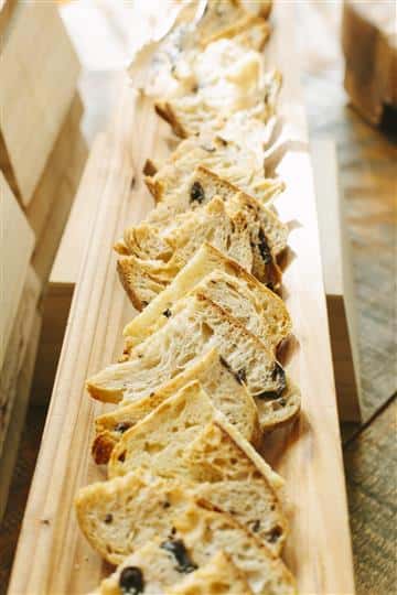 slices of fresh bread