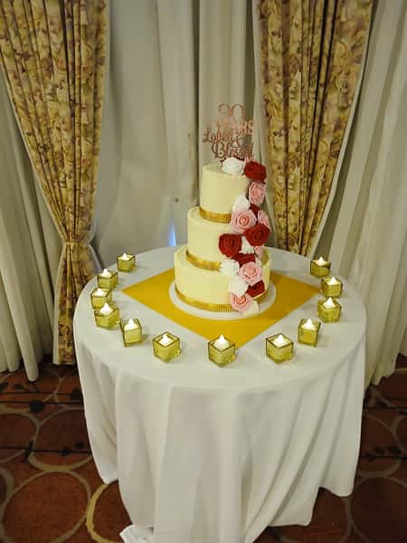 wedding cake