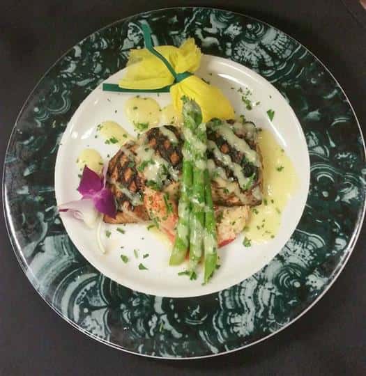 grilled fish with asparagus