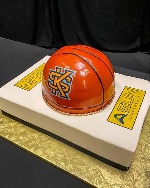 Kennesaw State Basketball Cake