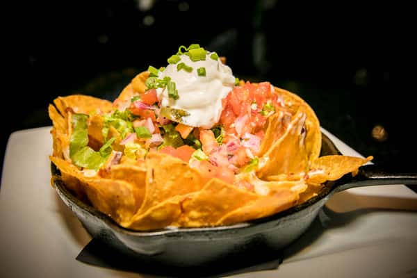 skillet nachos