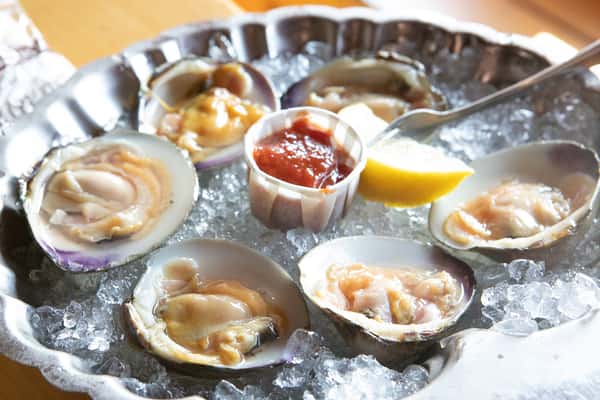 Fresh Clams*
