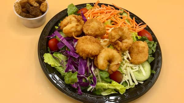 Salad topped with Fried Shrimp & Scallops