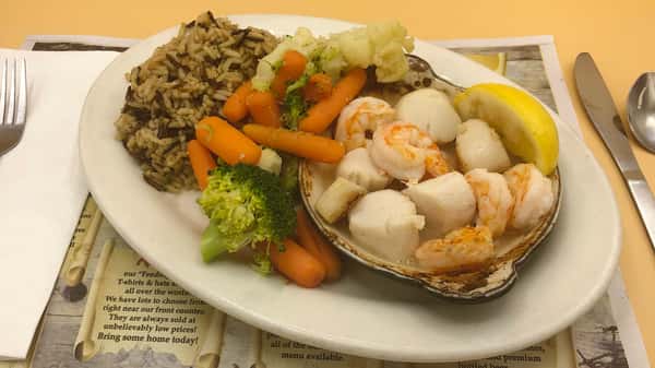 Light & Healthy Shrimp & Scallop Casserole