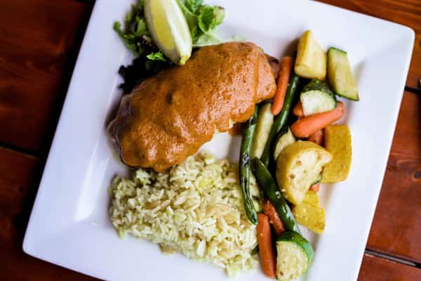 gallery-high-tide-restaurant-and-bar-seafood-restaurant-in-brewer-me