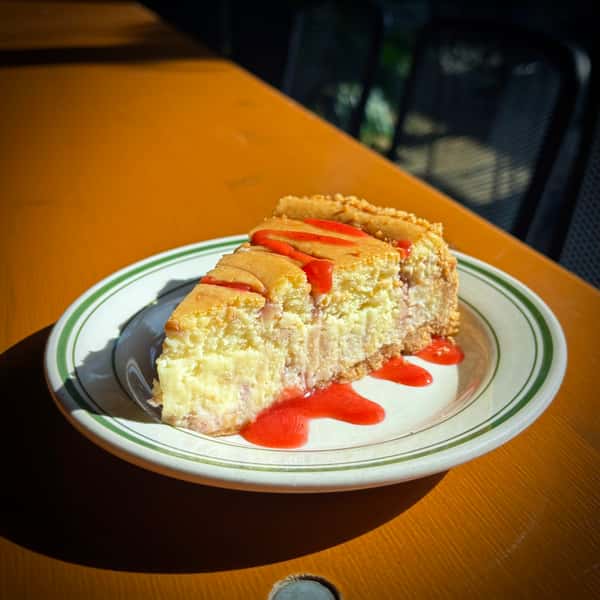 Strawberry-Swirl Cheesecake