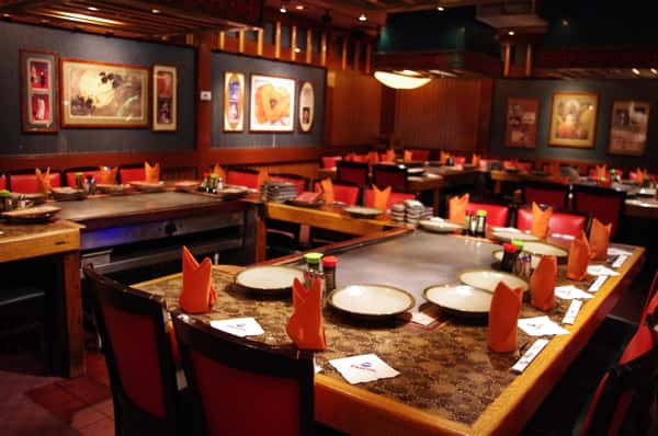 Habachi Table