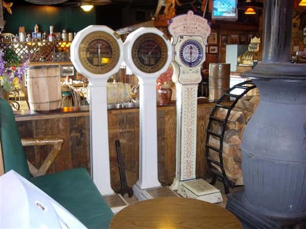 Photos Lardos Grill & Saloon Bar & Grill in McCall, ID