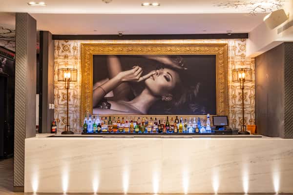 Reserve Lounge